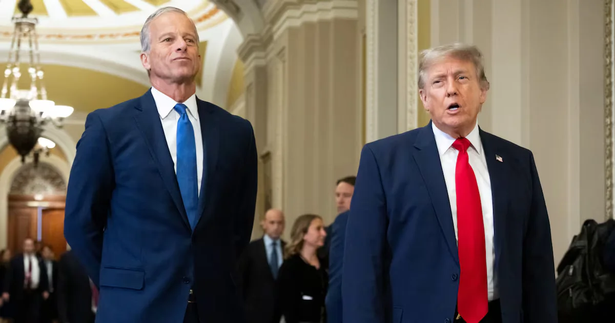 Height Dispute: Trump Shorter Than Thune in Capitol Photo