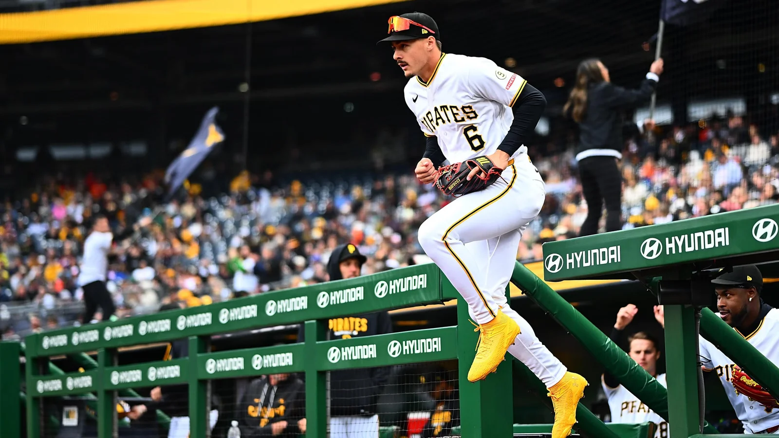 Pirates Sign Top Prospect Konnor Griffin to Nine-Year, $140 Million Contract
