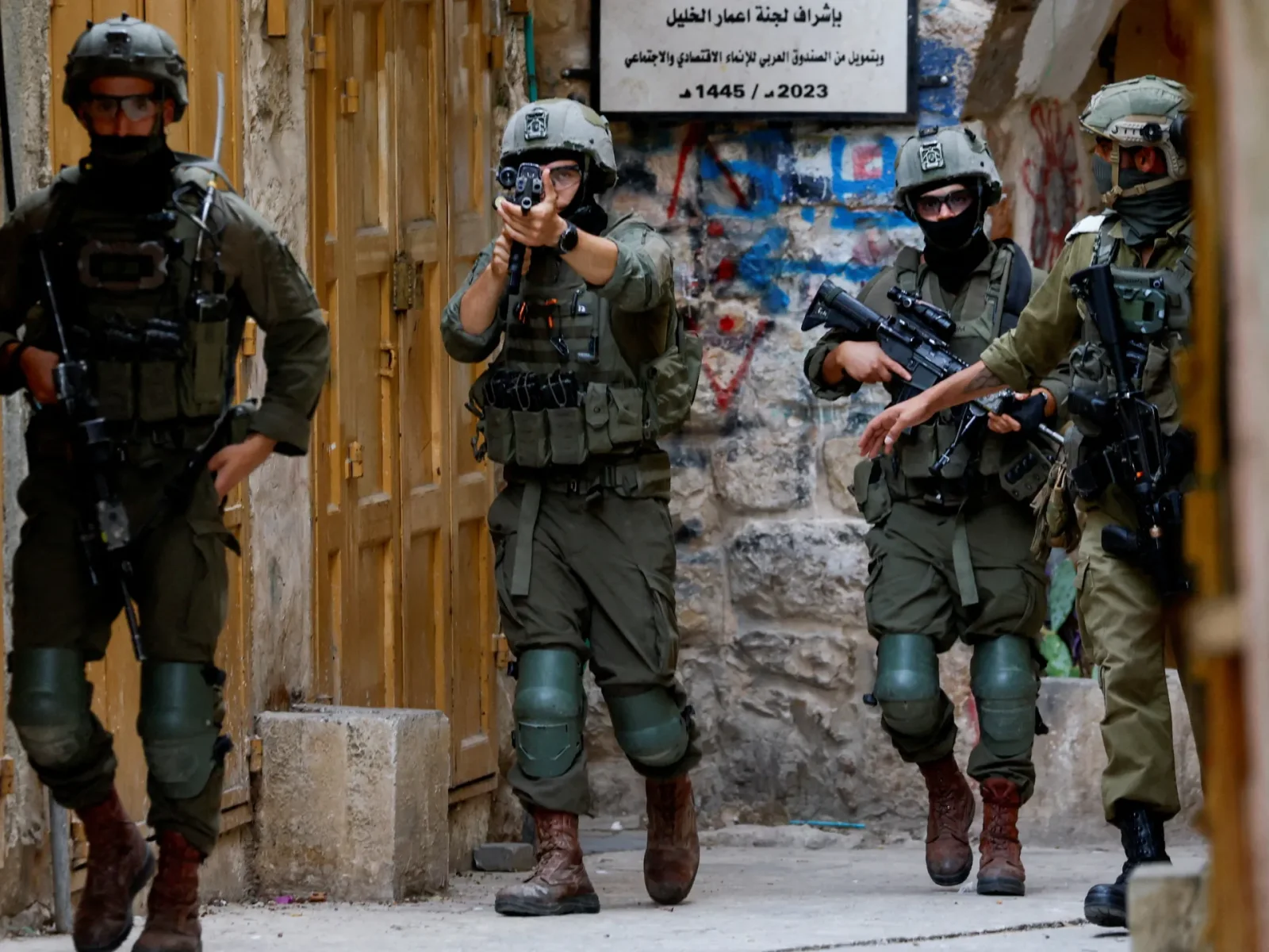 West Bank violence escalates as settlers torch mosques and clash with Palestinians