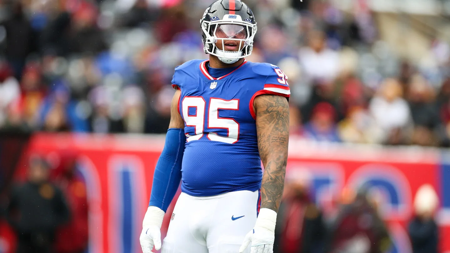 Giants suffer major setback as Robertson-Harris tears Achilles at OTAs