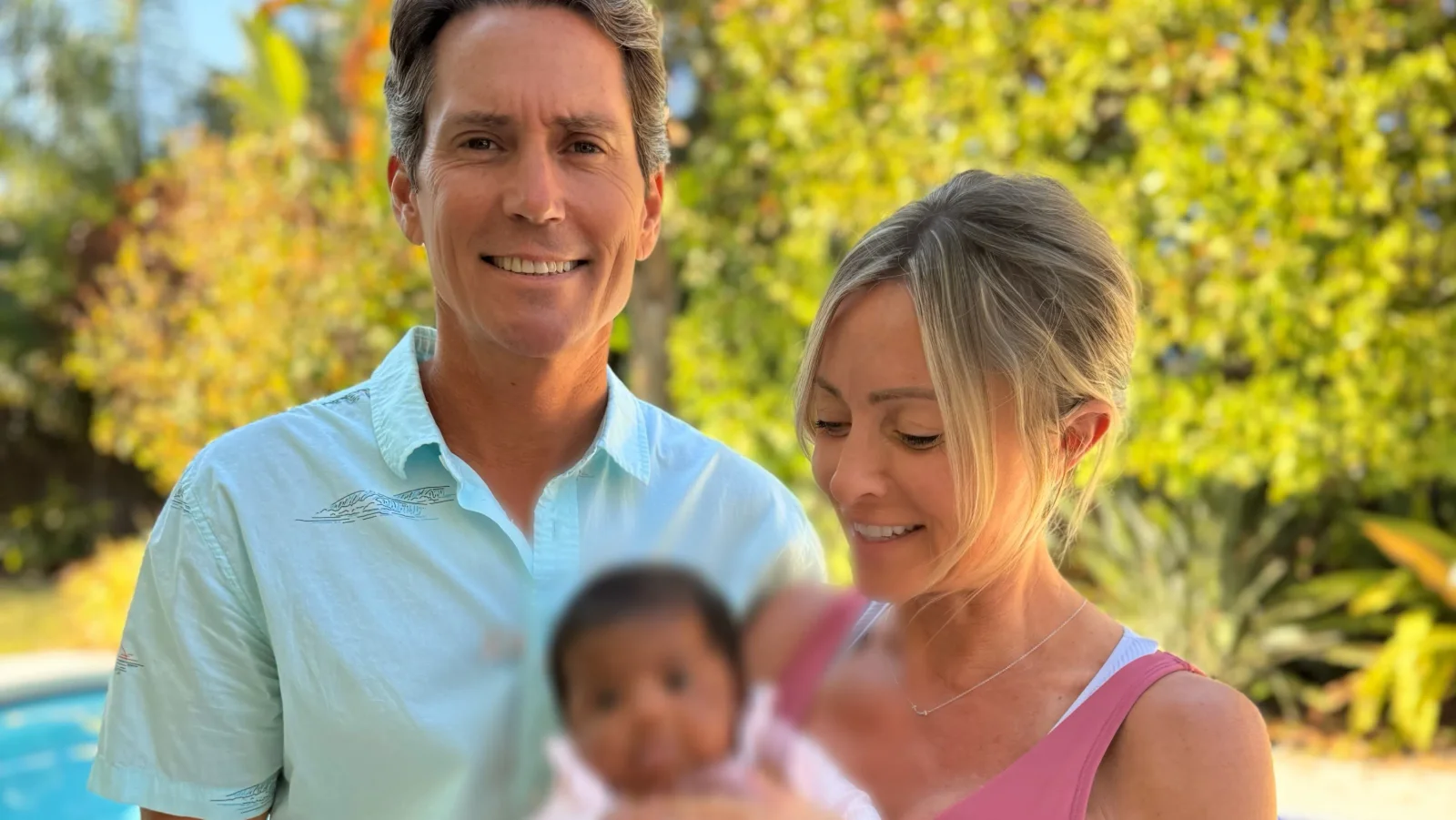 Florida couple keeps custody after IVF mix-up; lawsuit targets fertility clinic