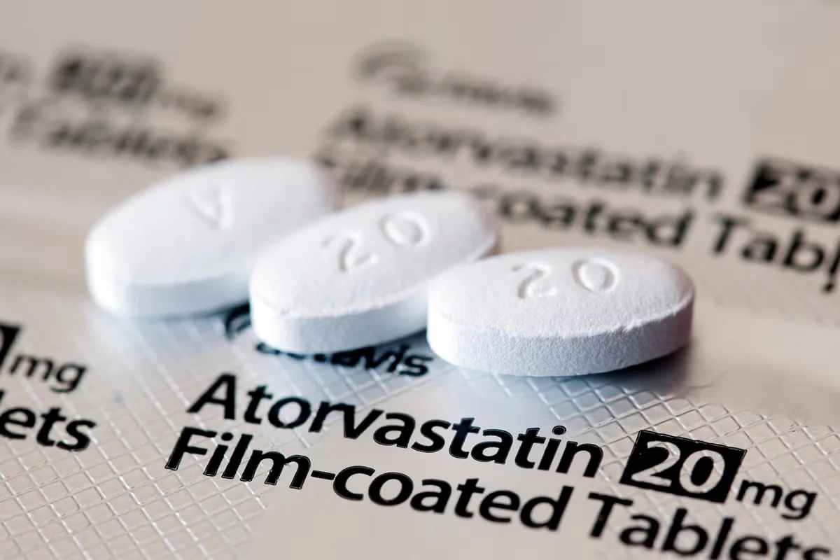 Statins explained: how cholesterol-lowering pills work, who should take them, and their side effects