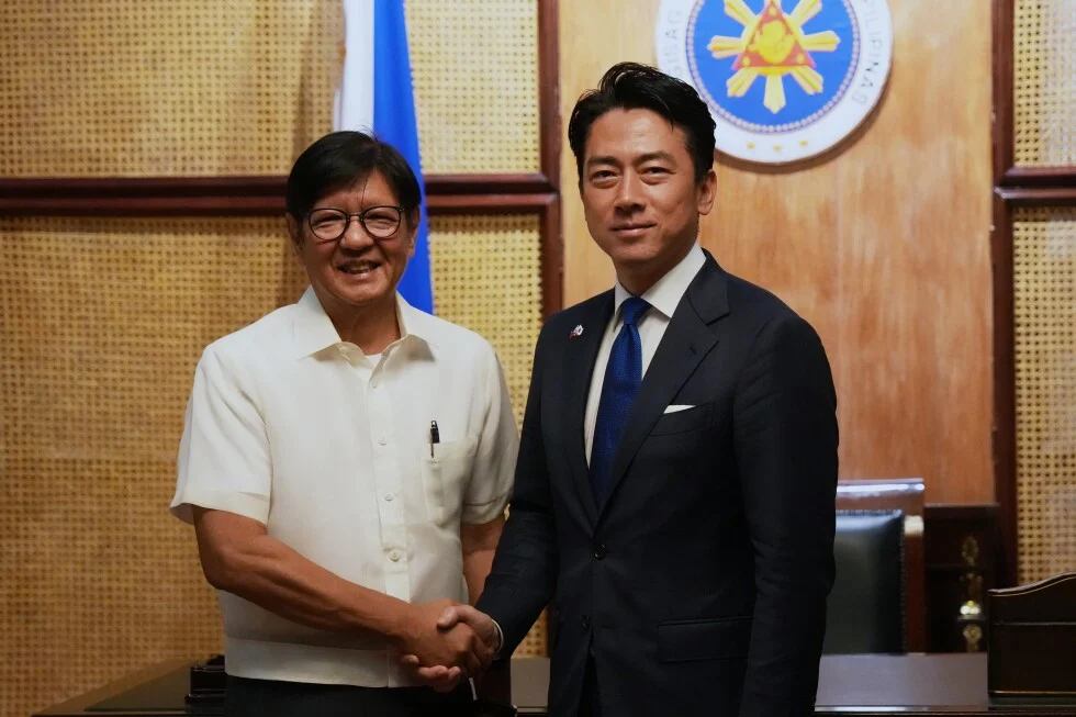 Japan-Philippines to begin weapons-pact talks amid regional tensions