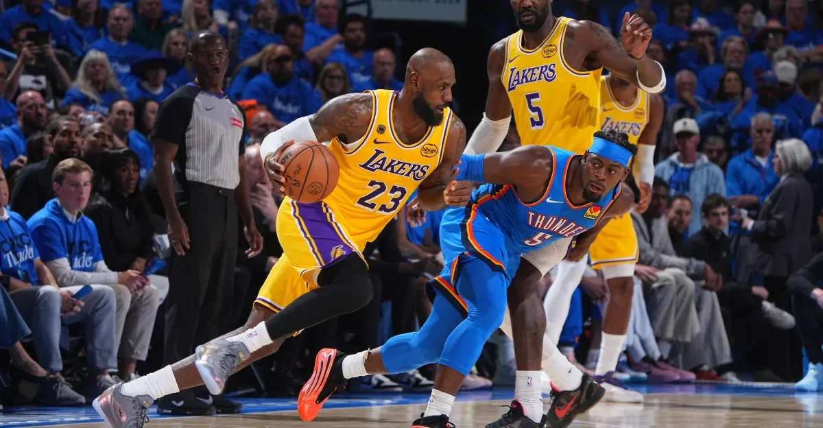Thunder Stifle Lakers, Take Game 1 Lead