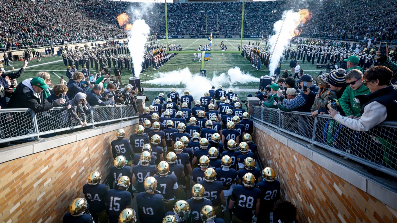 Notre Dame Set to Dominate Rice in Short-Week Showdown, Analysts Predict