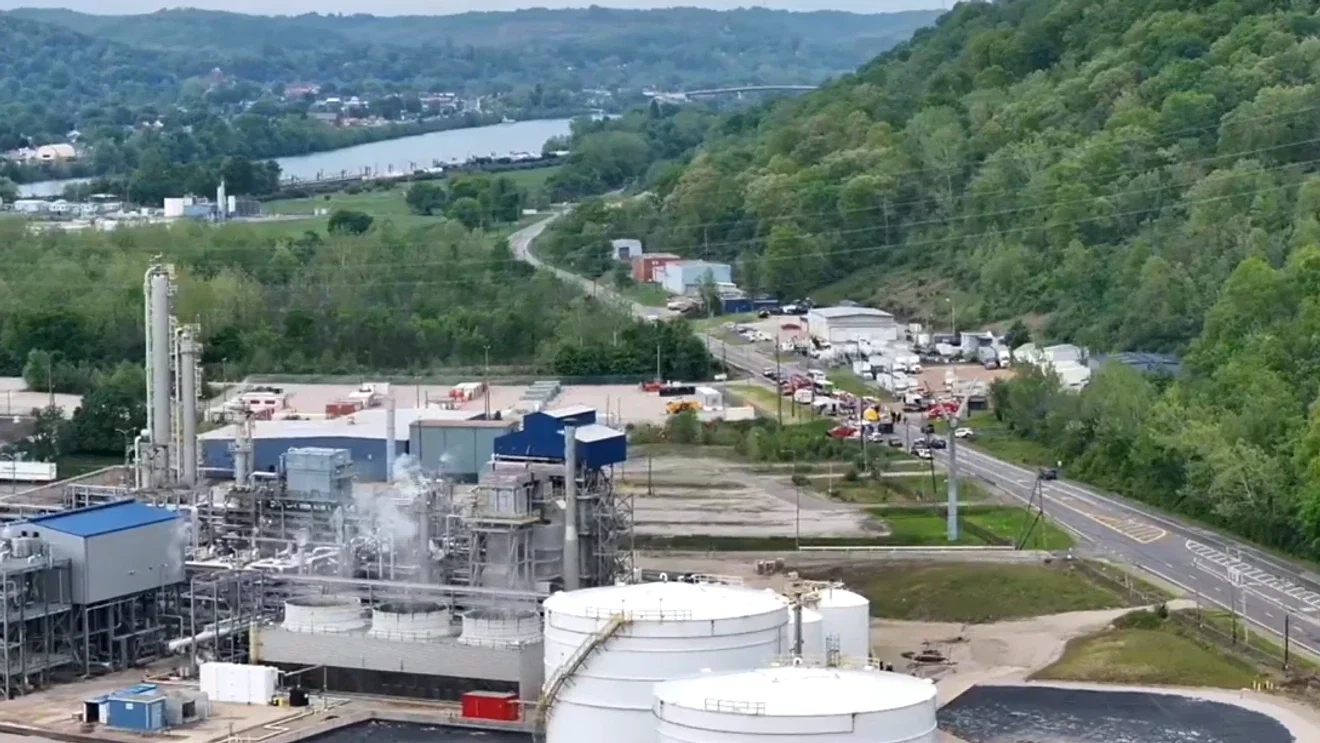 Two Die as WV Chemical Spill Triggers Shelter-In-Place Near Institute