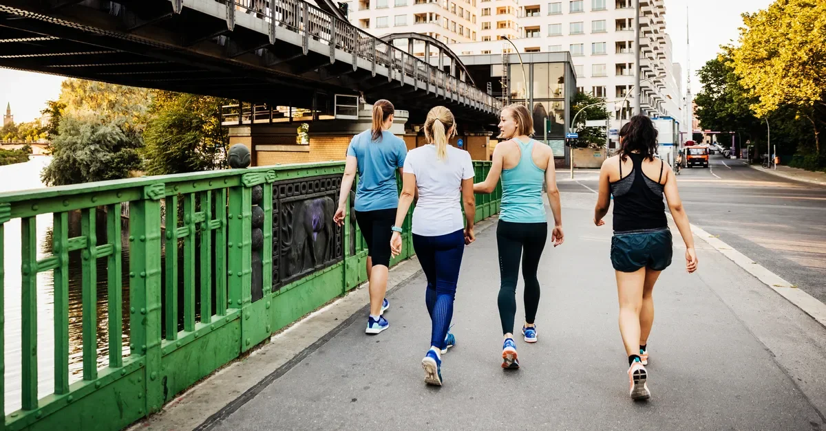 A Daily 21-Minute Walk Could Trim Heart Disease Risk