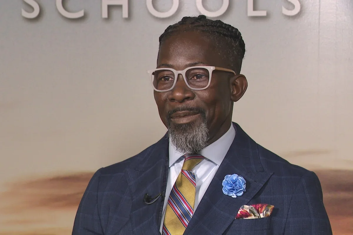Ex-Iowa school district superintendent sentenced to two years for fake citizenship claim