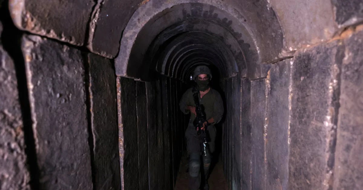 "Israel's Discovery: 800 Hamas Tunnels Unearthed beneath Gaza"