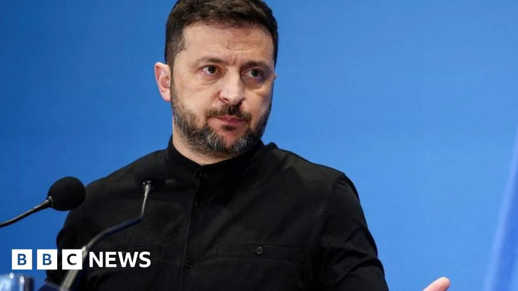 Zelensky Rejects Donbas Cession Amid Russian Advances