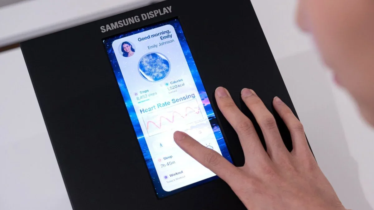 Samsung Sensor OLED Unites Privacy Display with Heart-Rate Sensing in a 500ppi Panel