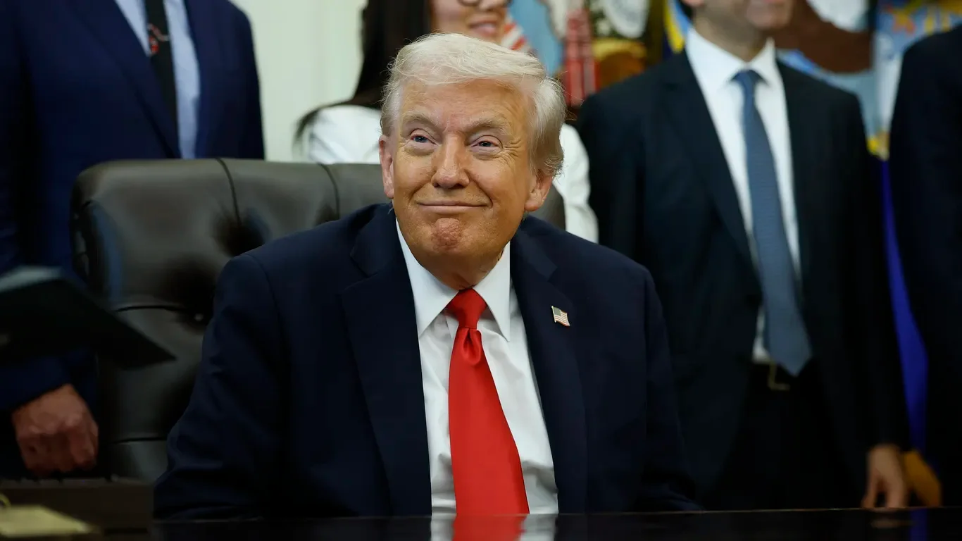 Trump Seeks Supreme Court Approval for National Guard Deployment in Chicago