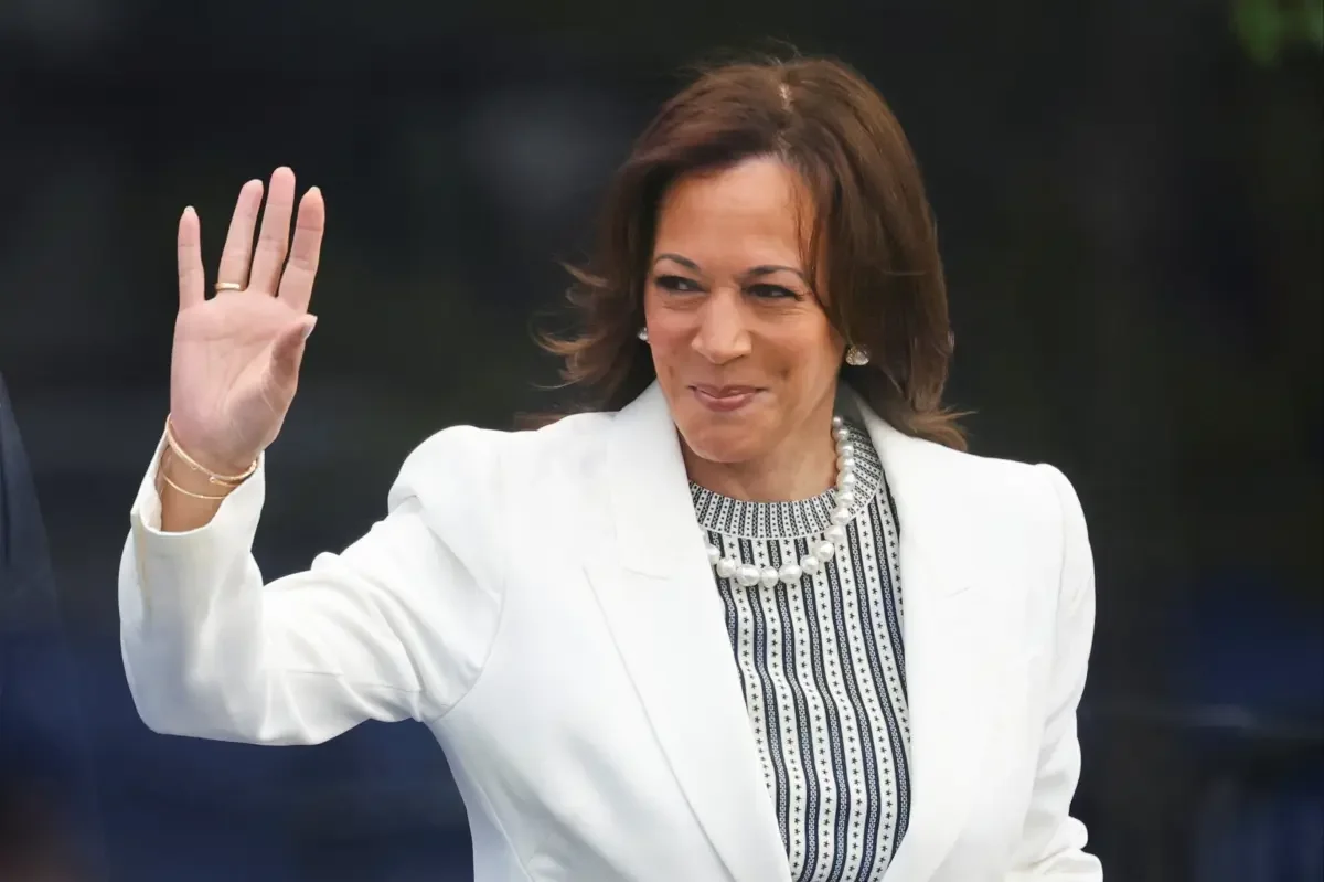 Harris's Hope-as-a-Verb Moment Triggers Viral Mockery