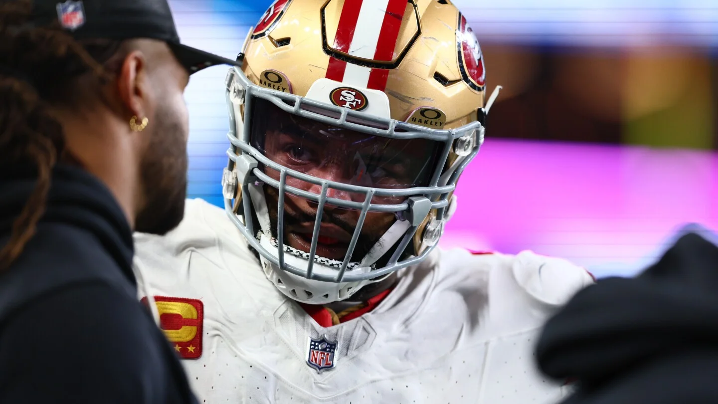 Williams stays with SF on two-year, $50M deal