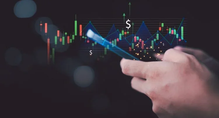 Futures Slip After Nasdaq/S&P Rally to Fourth Record Close