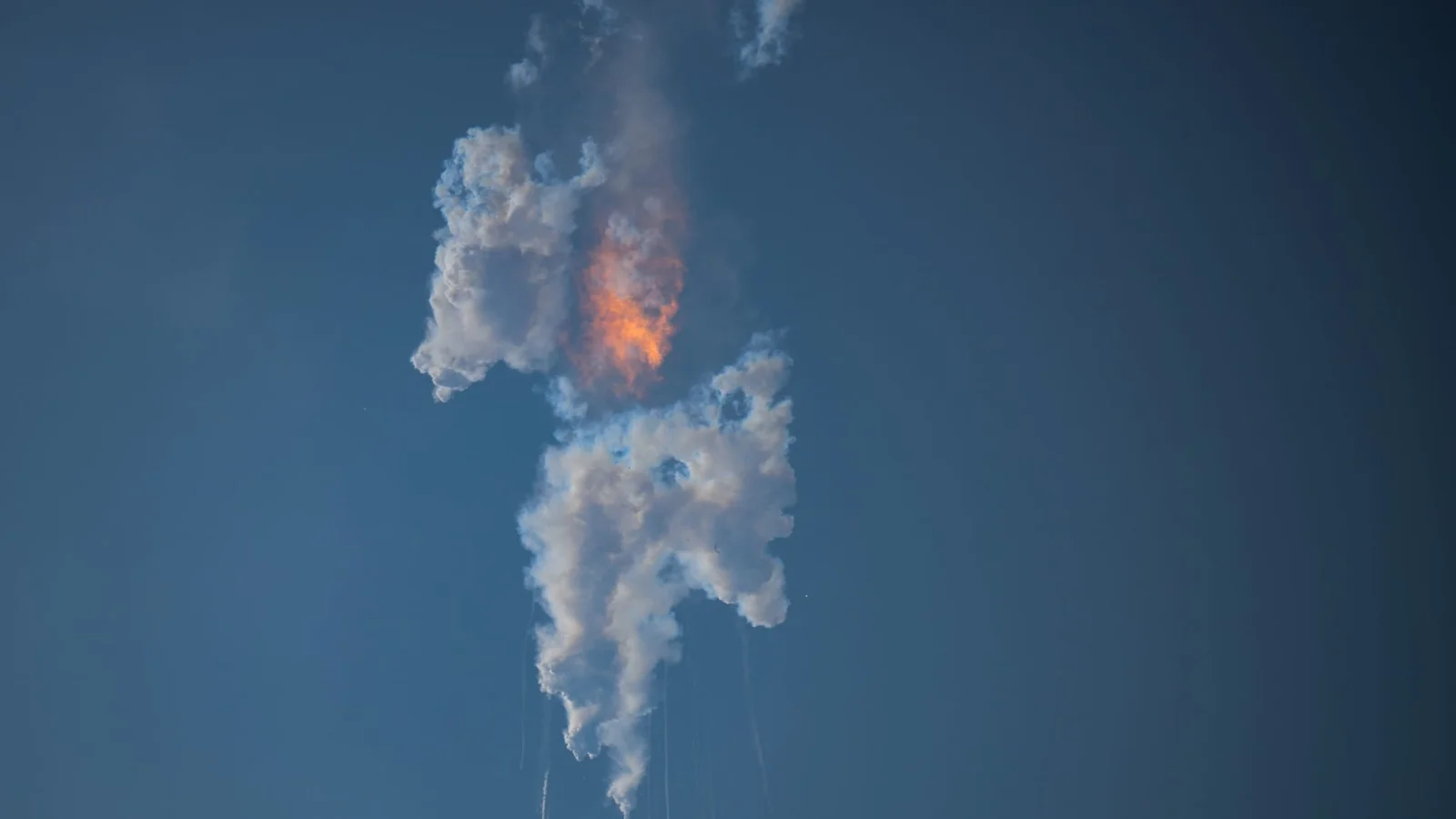 Lawsuit filed against FAA over SpaceX Starship launch program.
