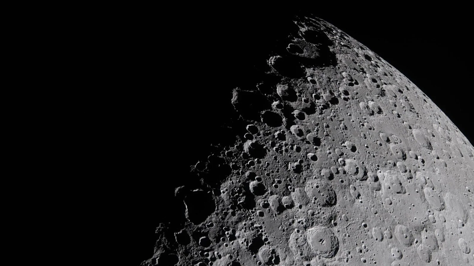 Lunar Slam: SpaceX Upper Stage to Crash Into the Moon, Possibly Visible to Telescopes