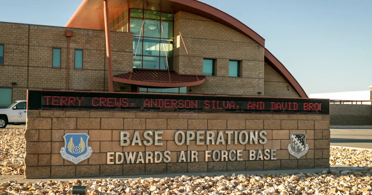Eight Presumed Dead After B-52 Crashes on Takeoff at Edwards AFB