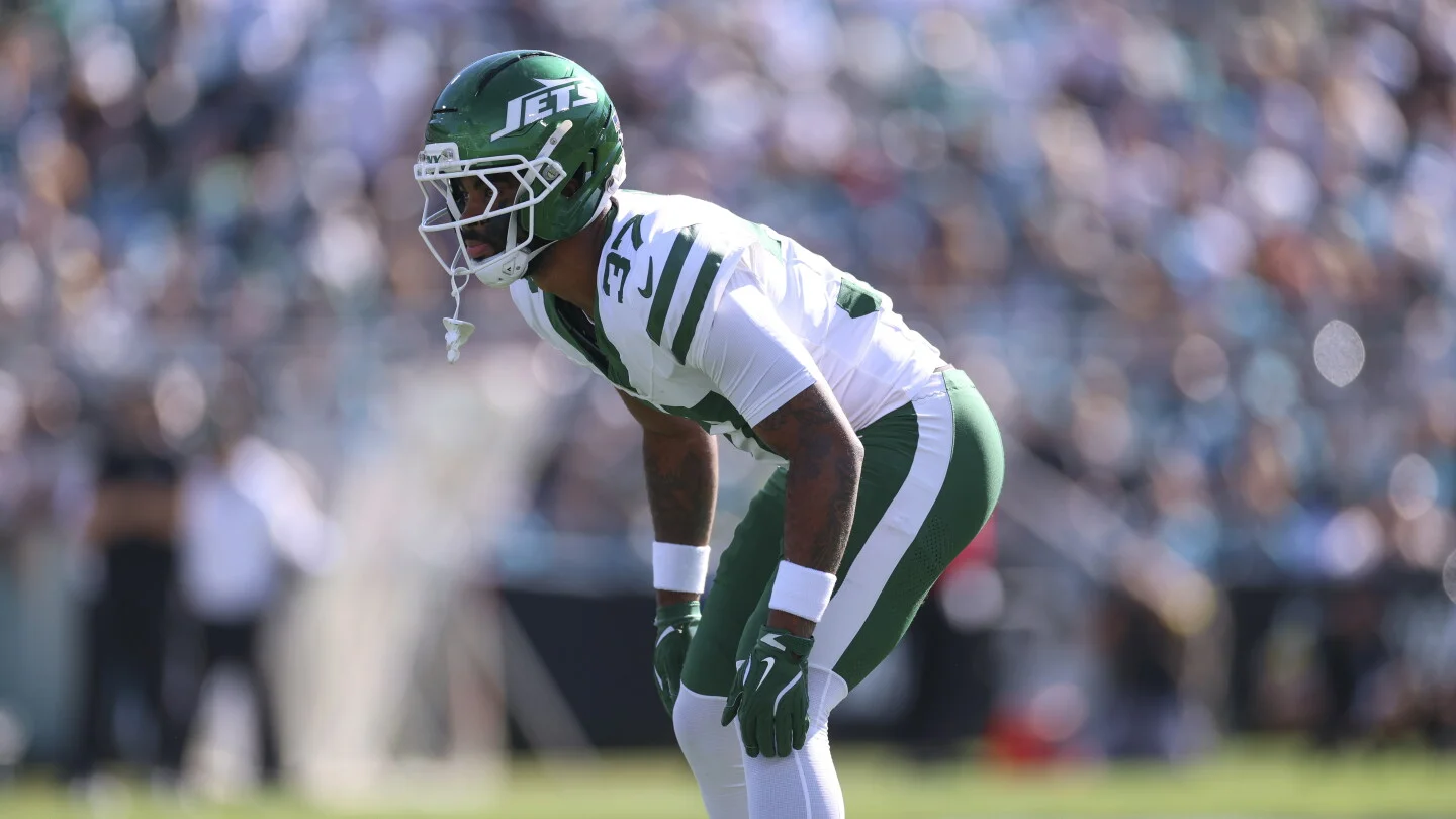 Jets' Qwan’tez Stiggers stretcher scare ends with positive update
