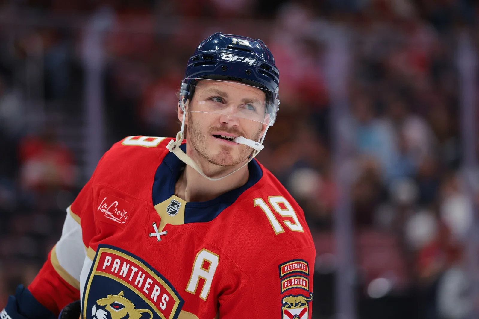 Tkachuk lauds Flyers' rookie Martone, calls Philly a sneaky wagon