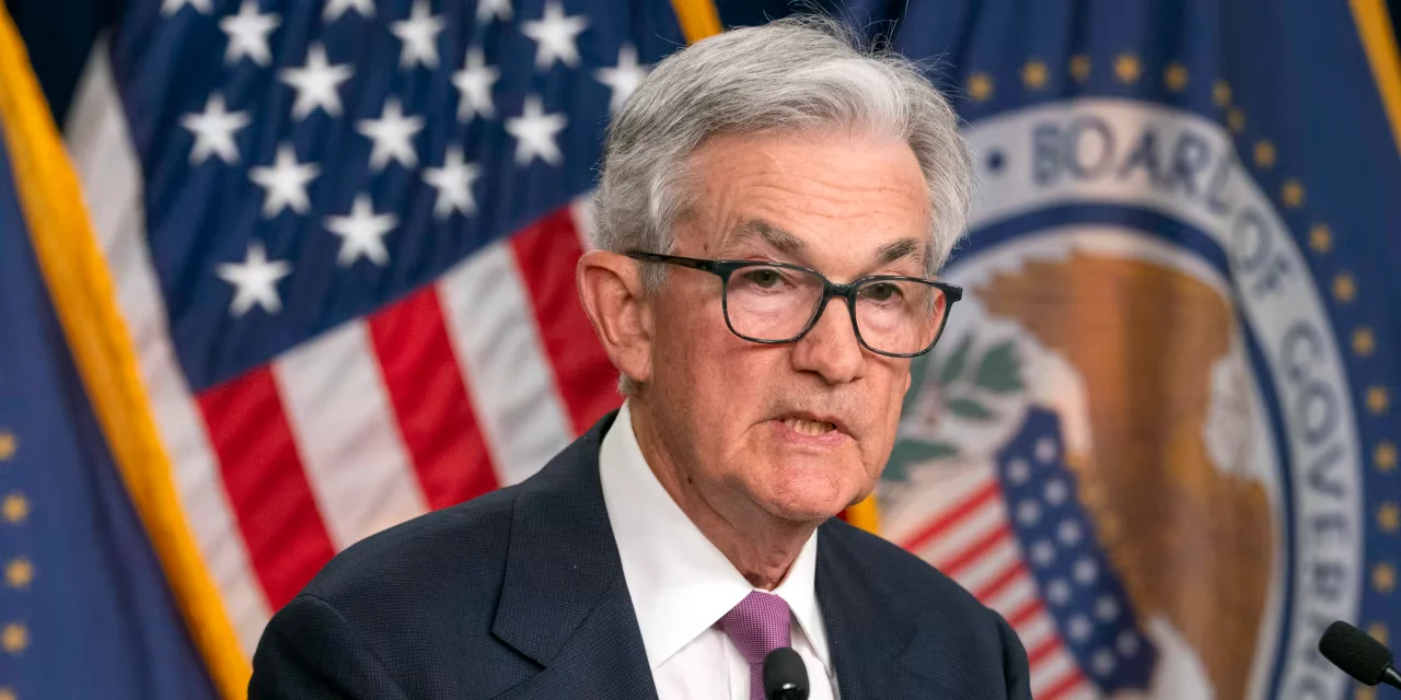 Optimal Cash Placement Strategies Post-Fed Interest Rate Hike