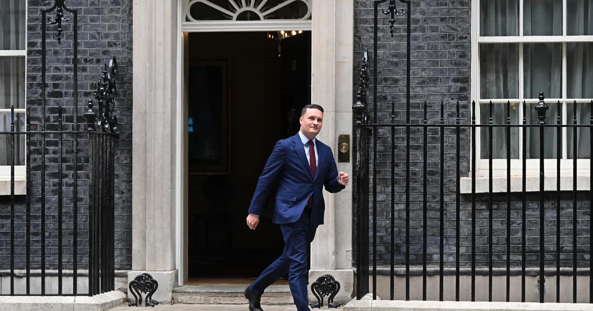 Streeting resignation sparks leadership bid against Starmer