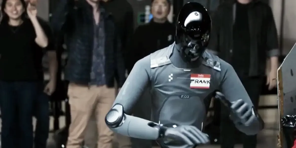 Humanoid Robots Run a Warehouse Shift in a Viral Demo