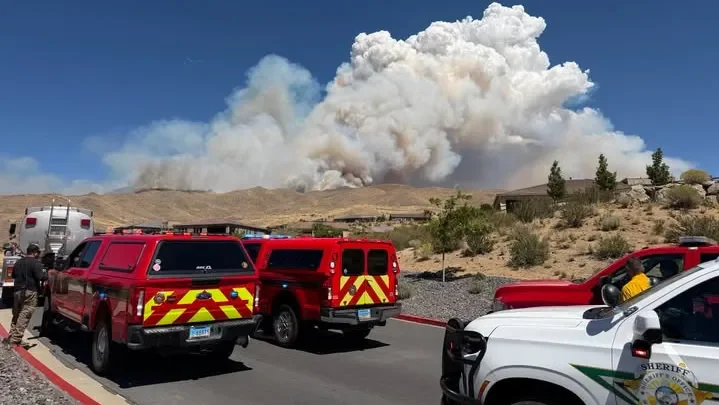 Hawk Fire Near Reno Triggers Mass Evacuations as Firefighters Battle Blaze