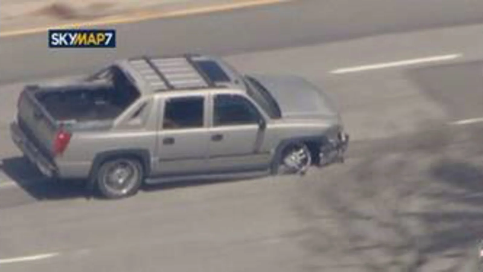 Murder suspect leads LAPD on high-speed chase through LA streets.