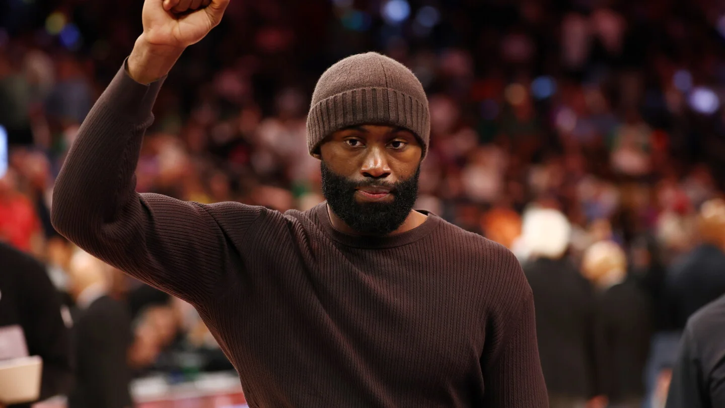 Brown thanks Boston, heads to Philly ready to prove himself after blockbuster trade