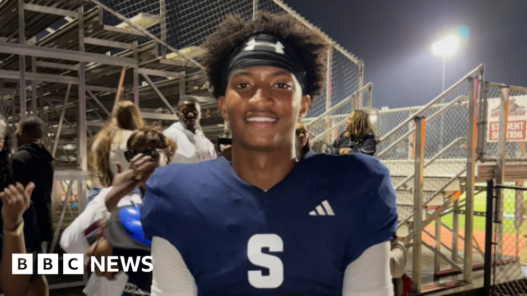Mississippi teen’s family demands answers after boating trip disappearance