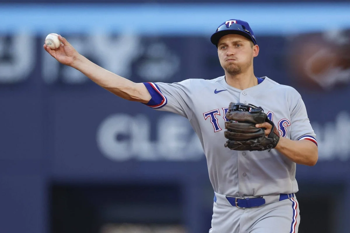 Seager Dilemma Tests Rangers as Gray Becomes Deadline Favorite