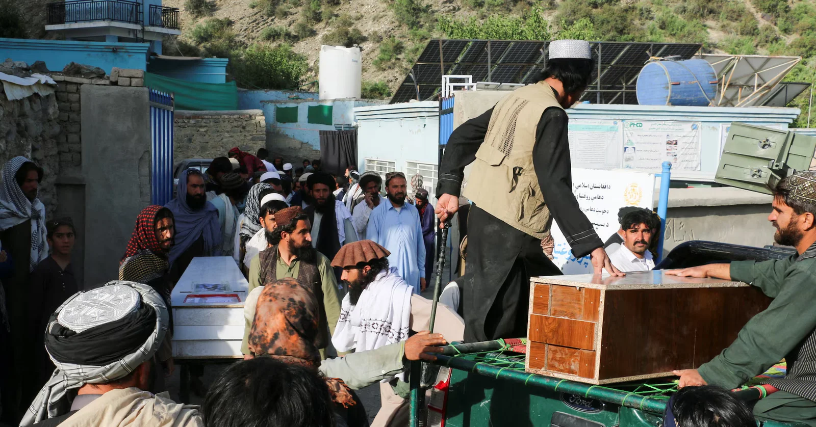 Border air strikes kill 13 in Afghanistan, including 11 children, Taliban says