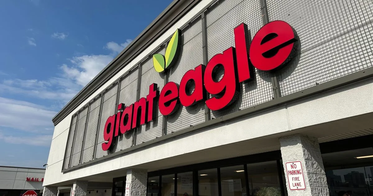 Kroger to buy Giant Eagle for $1.65B, reshaping Western PA grocery landscape