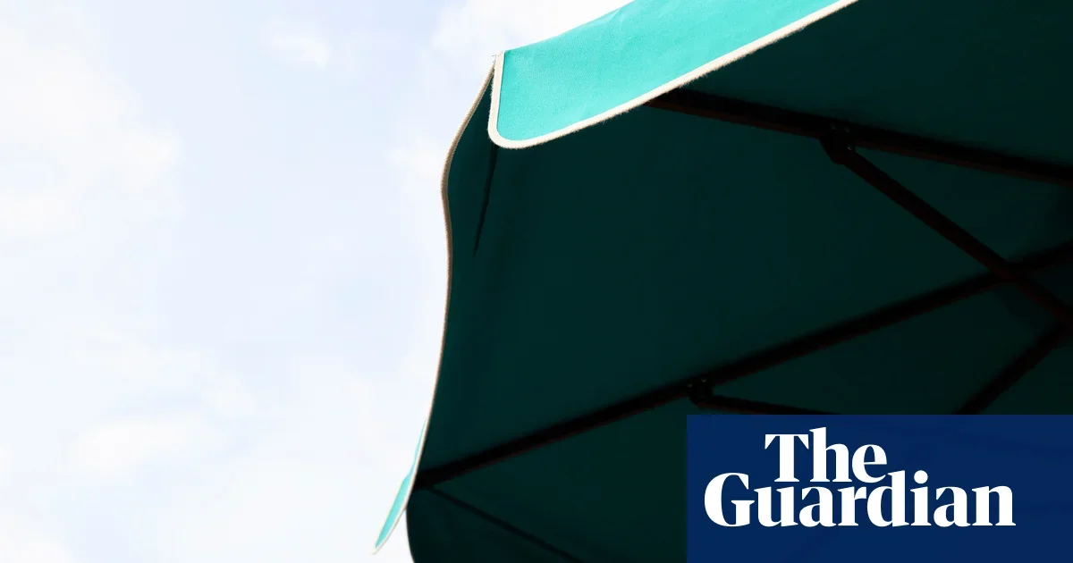 Wind gust turns deadly as umbrella strikes woman at SC restaurant