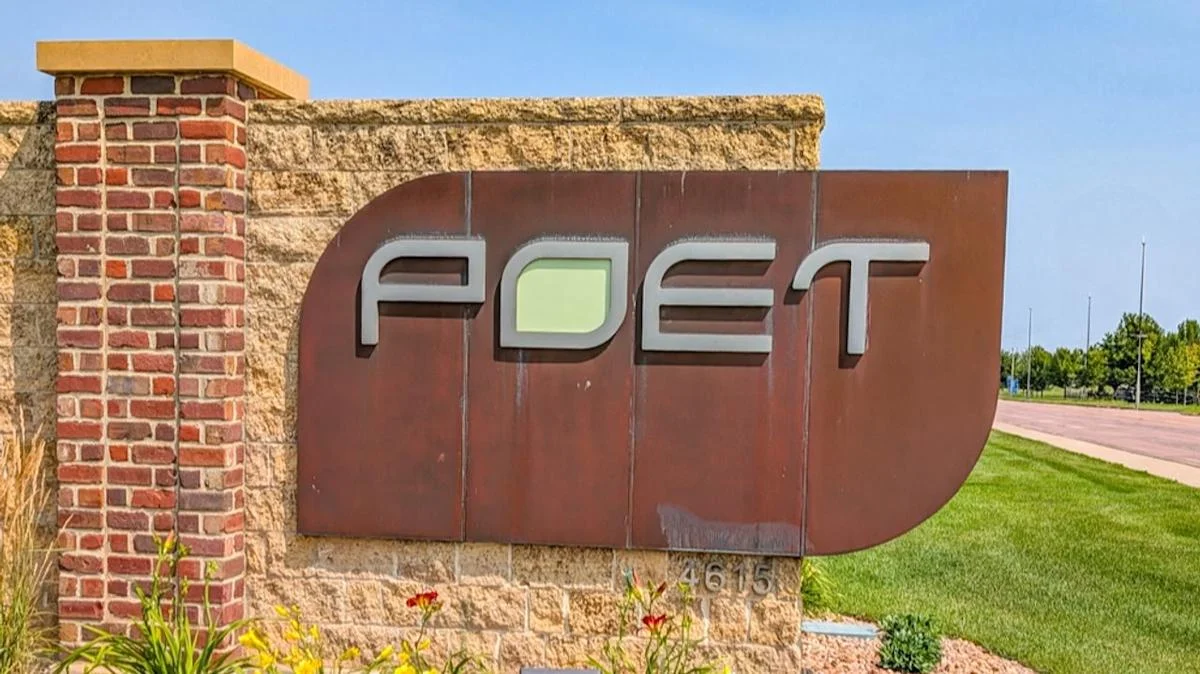 POET stock slumps after Marvell cancels orders