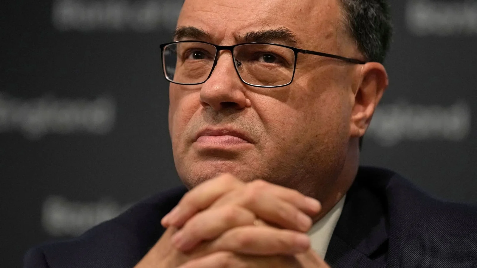 European Central Banks Take a Break After Rate Hike Surge, Confront Triple Dilemma