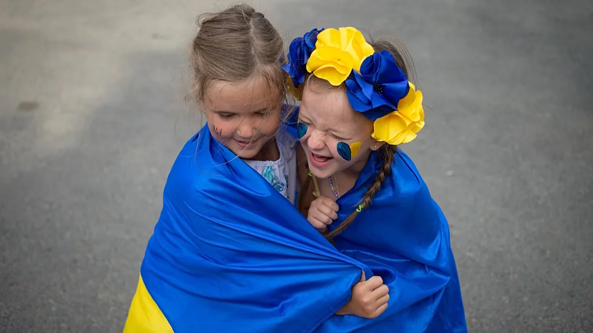 EU sanctions Russian officials over abducting Ukrainian children