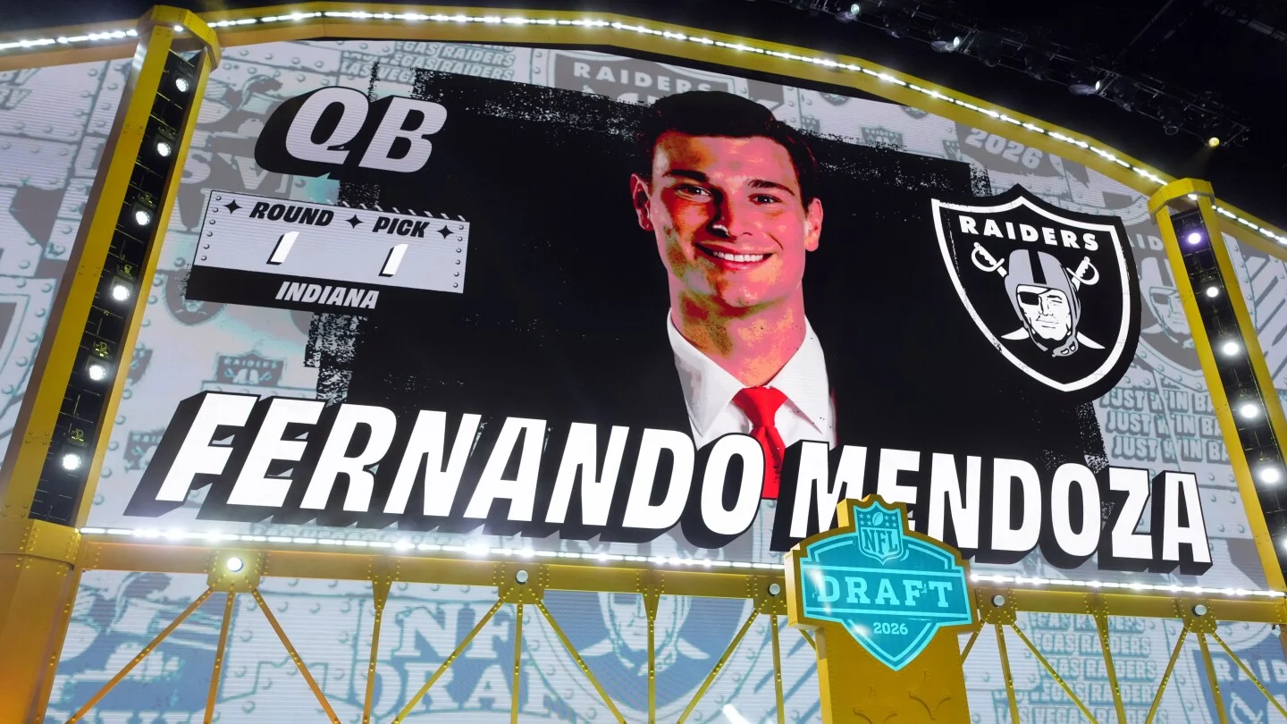 Raiders' No. 1 Pick Mendoza Looks to Earn His Stripes