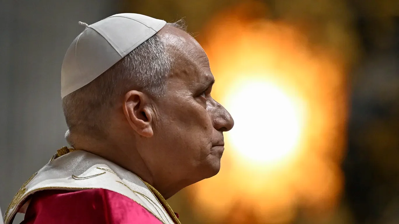 Trump’s clash with Pope Leo XIV risks Catholic swing voters