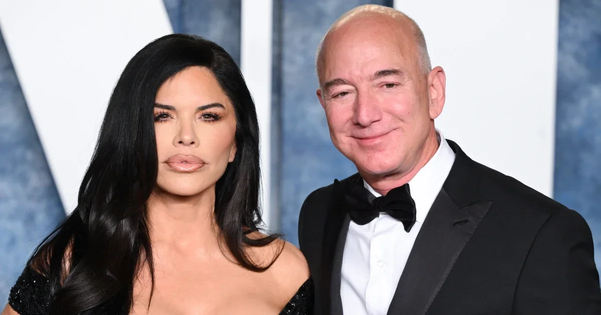 Jeff Bezos and Lauren Sanchez Announce Engagement and Flaunt Engagement Ring on Luxurious Yacht