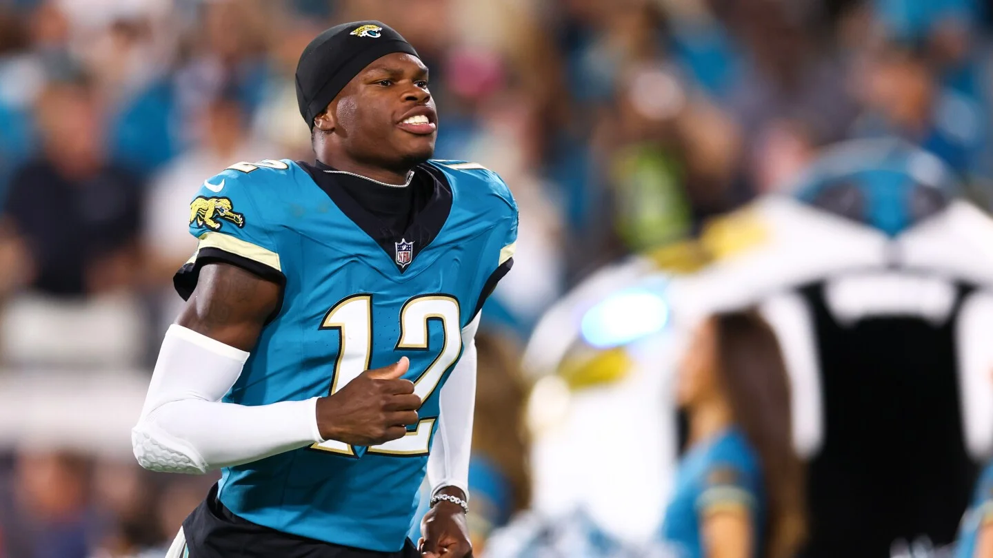 Travis Hunter to split reps at WR and CB for Jaguars in 2026