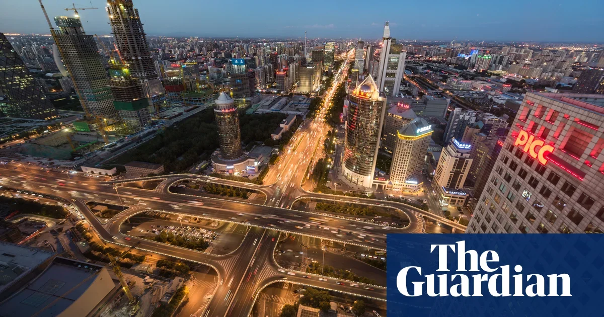 Chinese Comedian and Supporters Detained for Jokes About Military