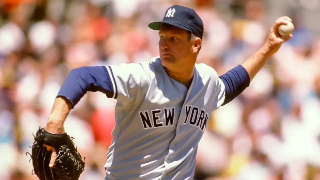 Tommy John bids farewell to Yankees Nation on Old-Timers' Day