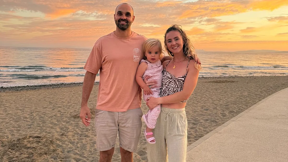 Couple terminate pregnancy after unborn baby diagnosed with Sanfilippo syndrome