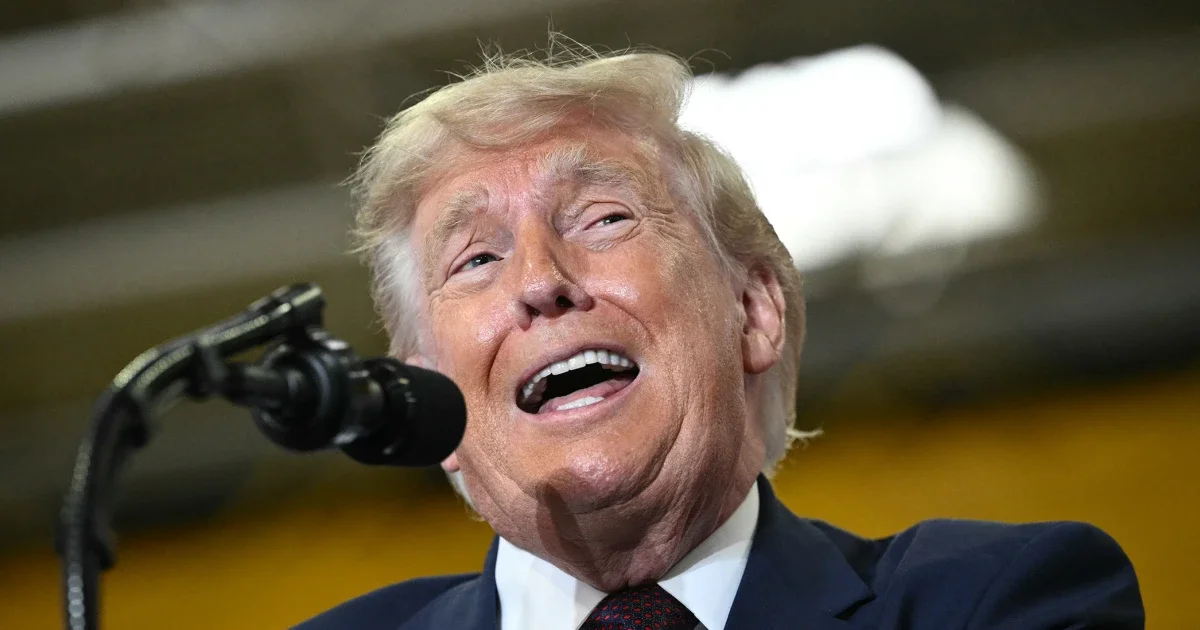 Trump touts economy and oil dip as midterms loom in Pennsylvania