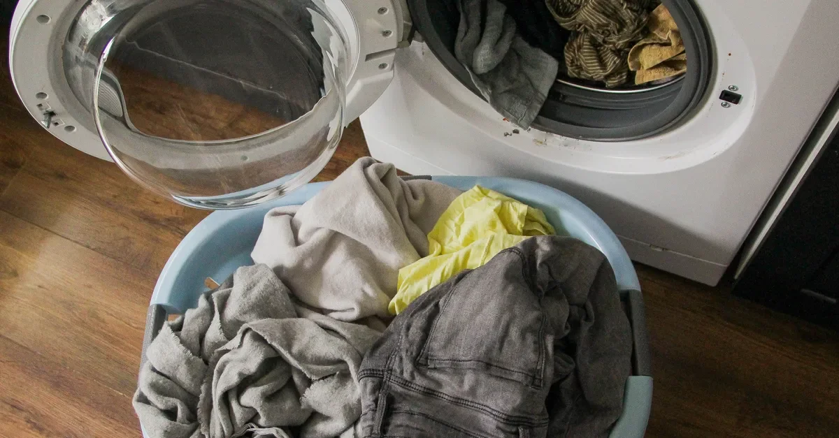 Floordrobe: ADHD and the Hidden Battle with Laundry Clutter
