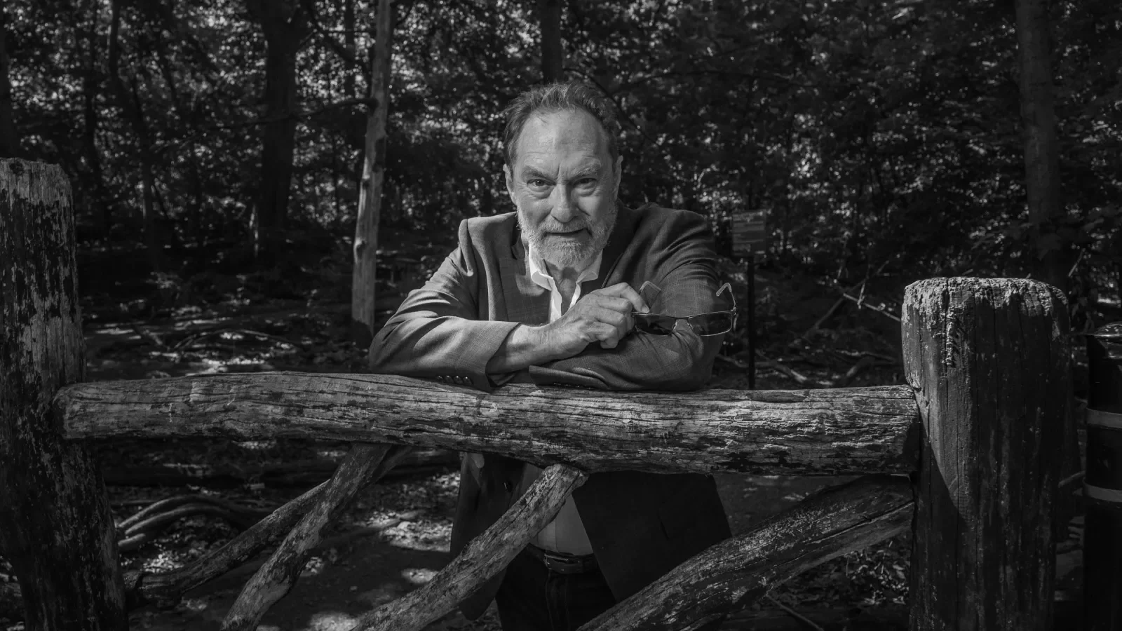 Stephen Root: Four Decades of Finding Humanity in the Outsider