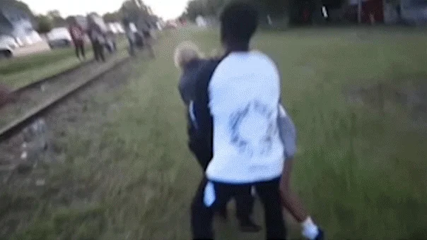 911 calls depict armed teens and gunfire at North Charleston block party