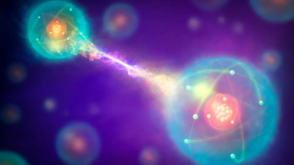 Momentum-Entangled Helium Atoms Demonstrate Quantum Link in Motion
